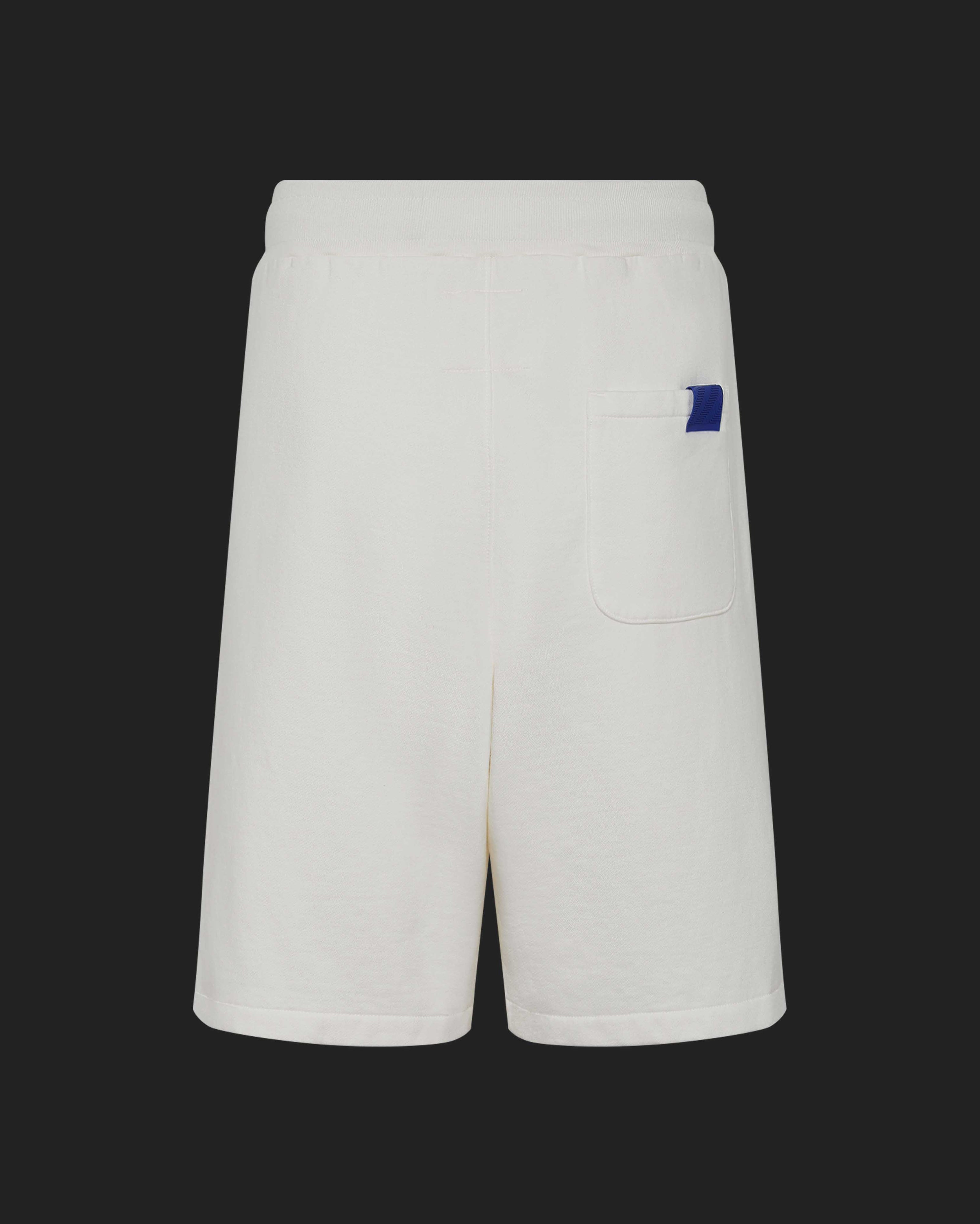 P448 Short Off-White