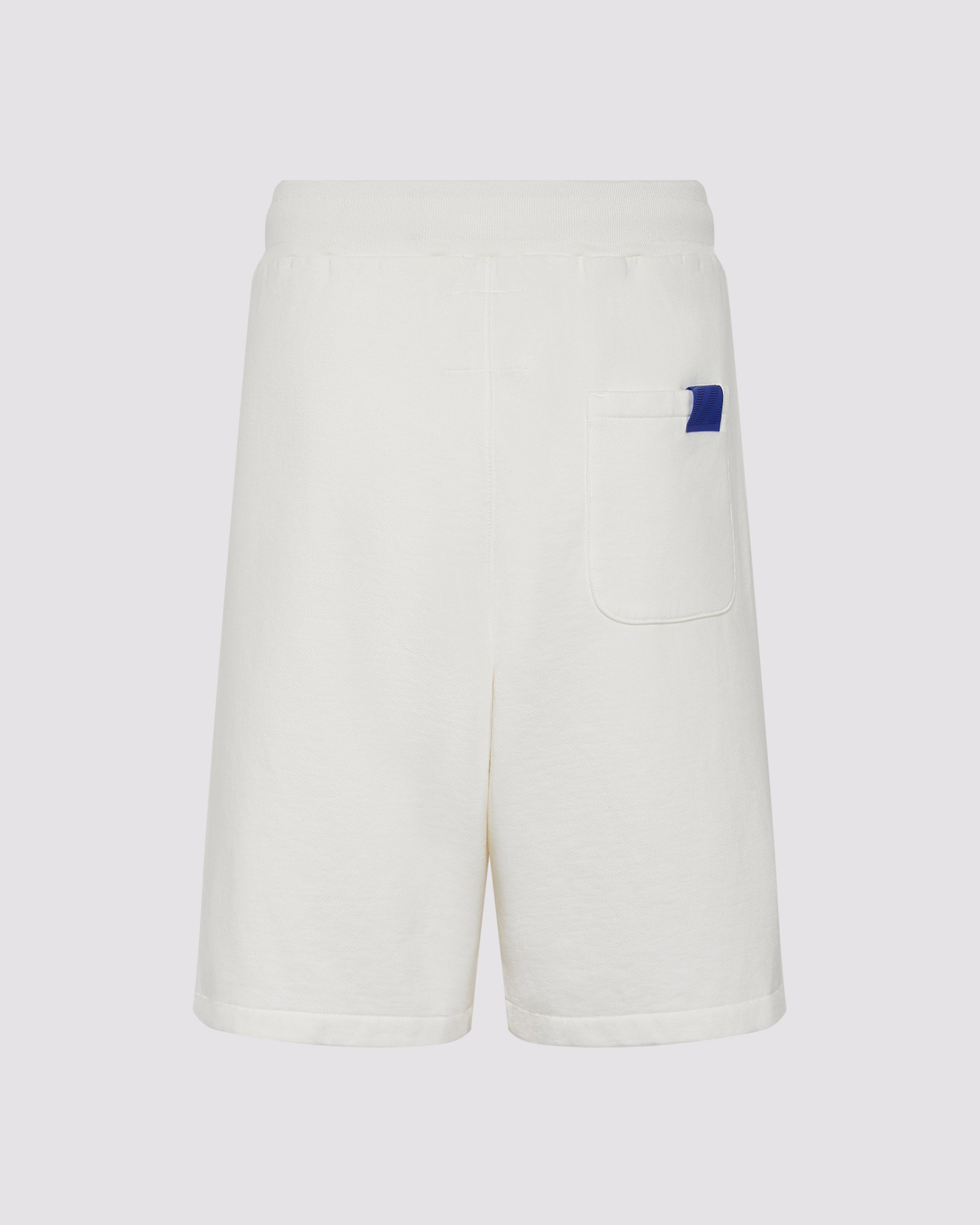 P448 Short Off-White