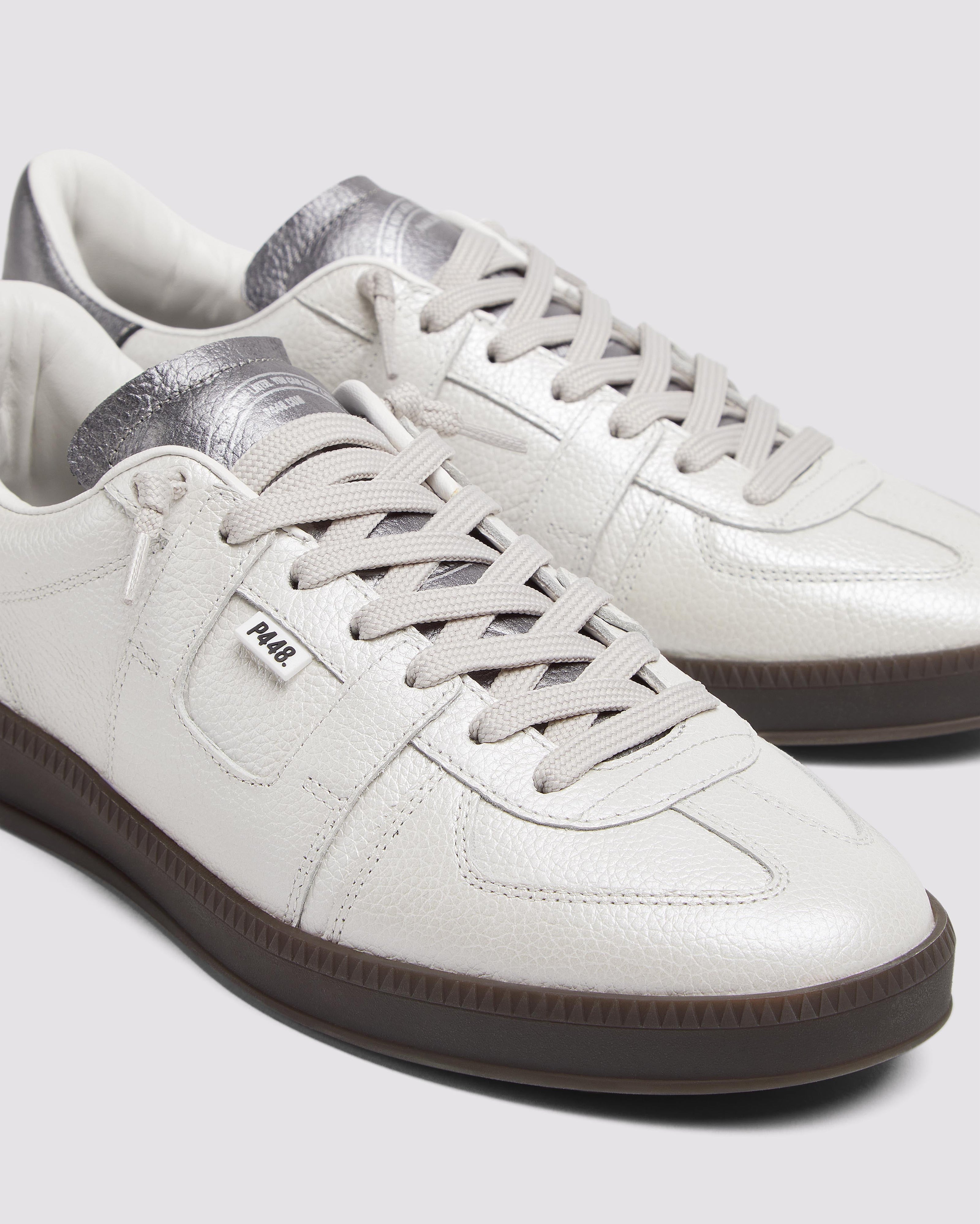 Monza Metal/White
